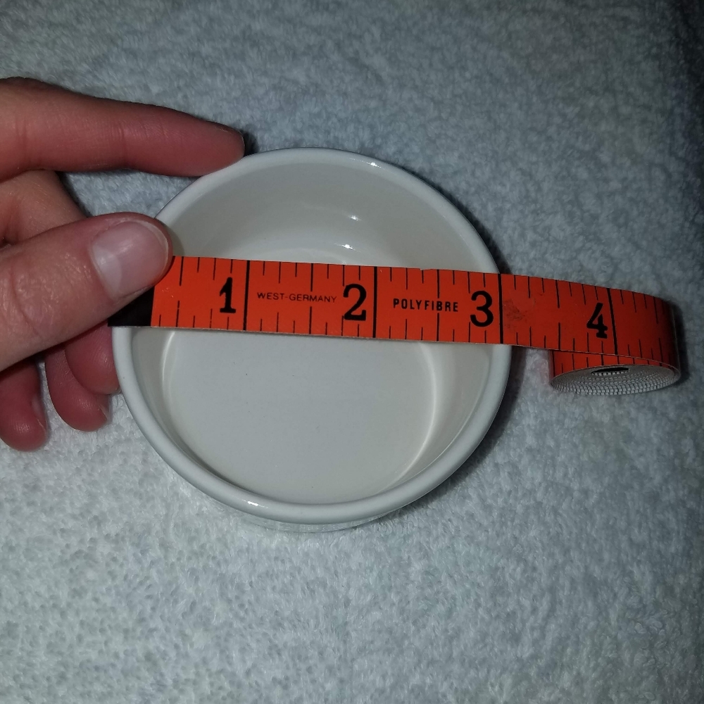 Cat Bowl - Picture 7 of 8